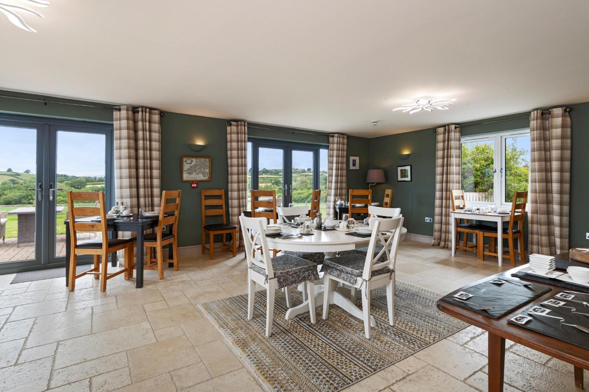 Canaston Oaks Narberth Exterior photo